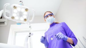 Dlaczego regularne wizyty u stomatologa są wskazane?