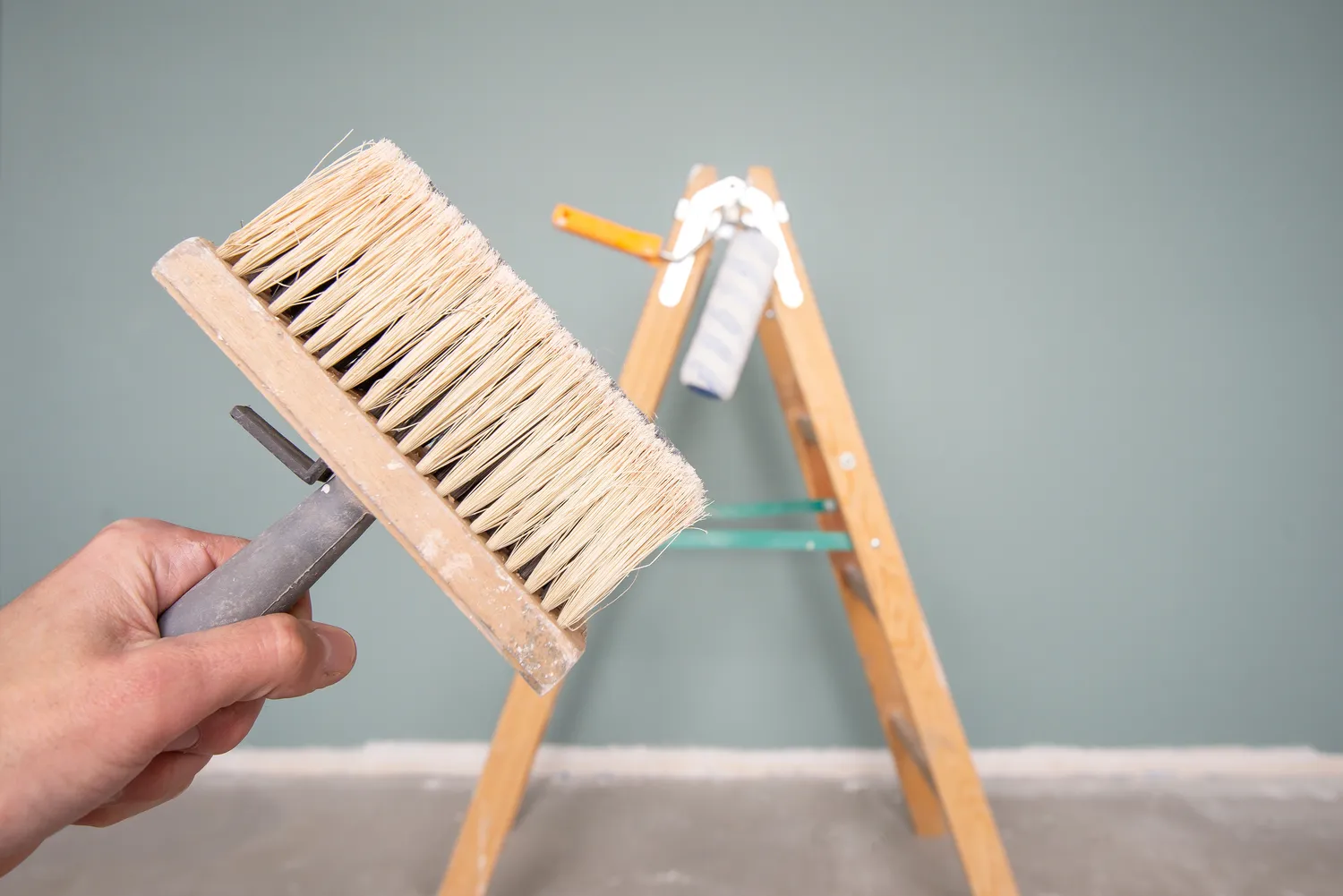 Głośny remont w bloku do której godziny?